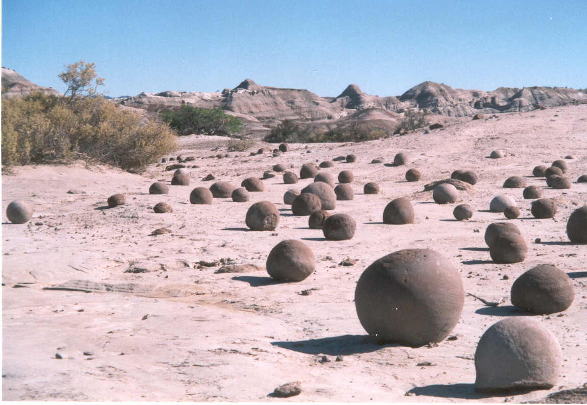 ar_tal_balls.jpg
