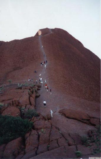 climbing uluru